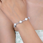 Load image into Gallery viewer, Natural Pearl Cabochon Bracelet
