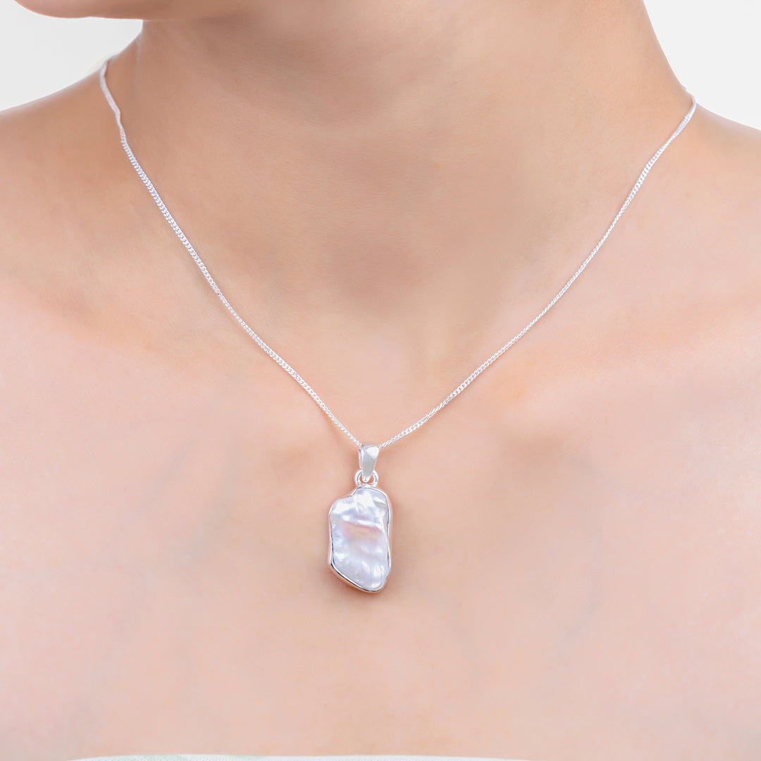 Natural Biwa Pearl Pendant