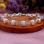 Load image into Gallery viewer, Natural Pearl Cabochon Bracelet