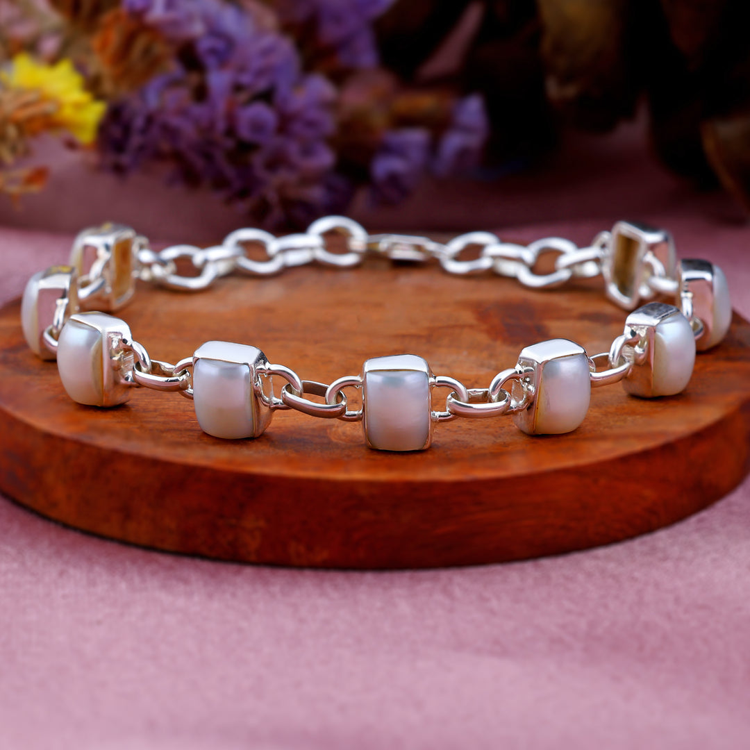Natural Pearl Cabochon Bracelet