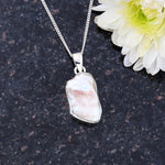 Load image into Gallery viewer, Natural Biwa Pearl Pendant