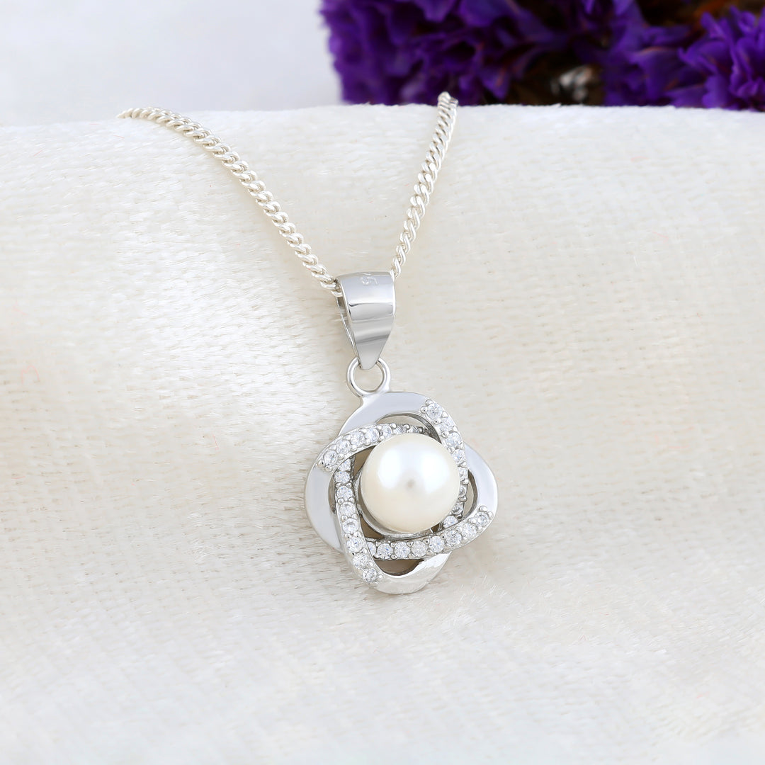 Vivienne Pearl Pendant(Rhodium Plated)