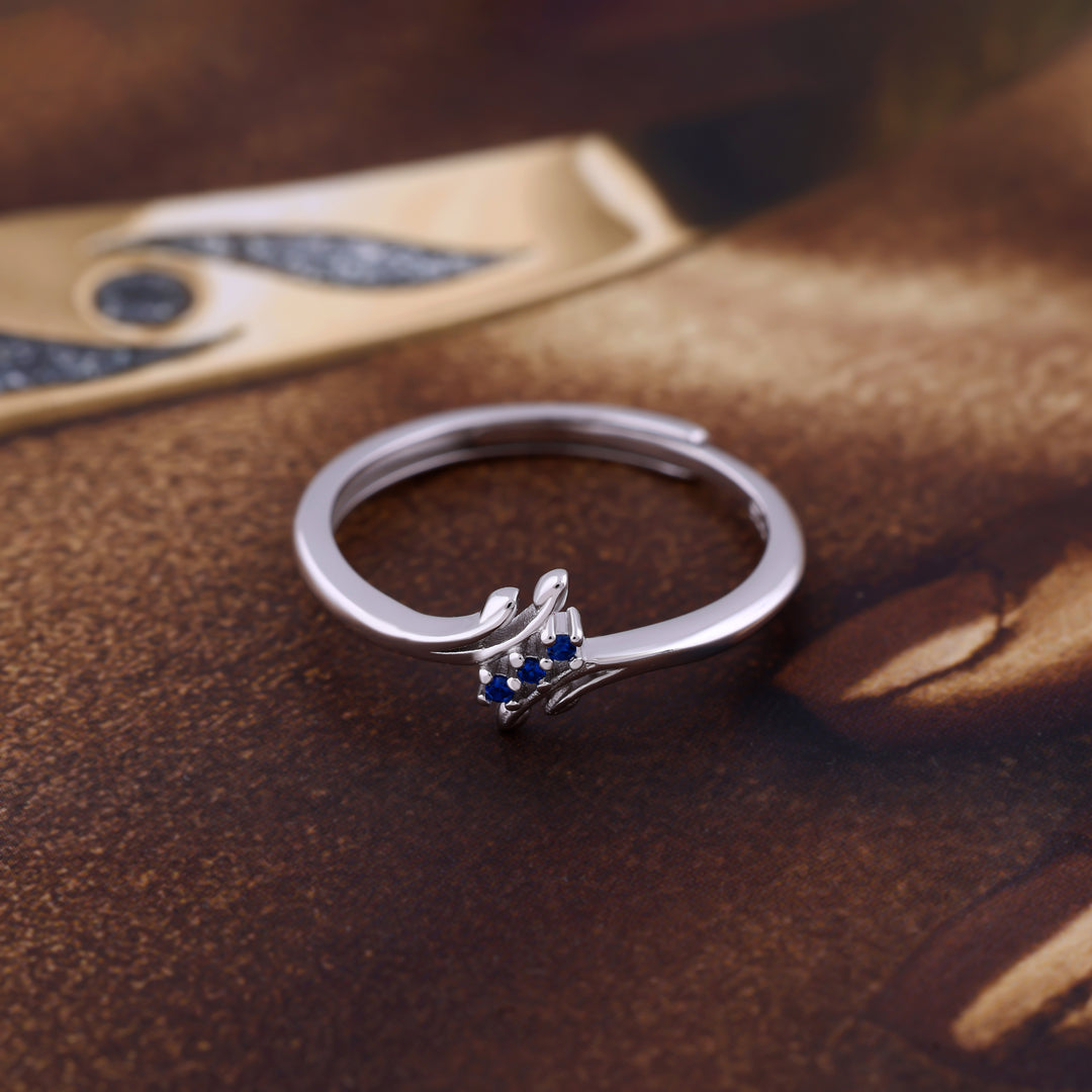 Ring with Blue Zircon in 925 Silver